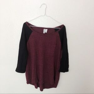 🌸H&M Baseball Tee🌸